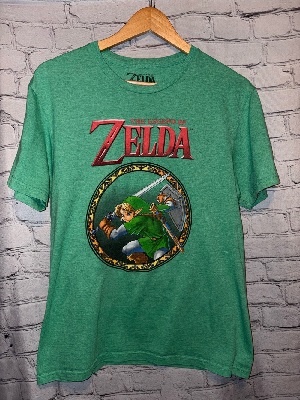 The Legend of Zelda Link Nintendo Graphic T-shirt Green Sz M Gamer Character